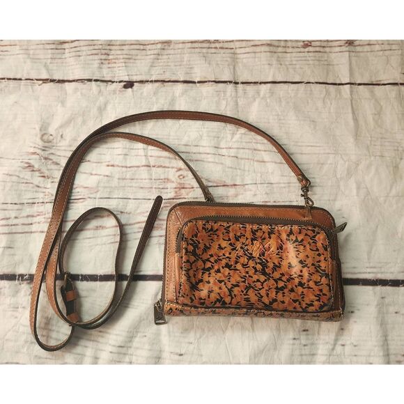 Patricia Nash Blooming Tulips Small Crossbody - Picture 1 of 7